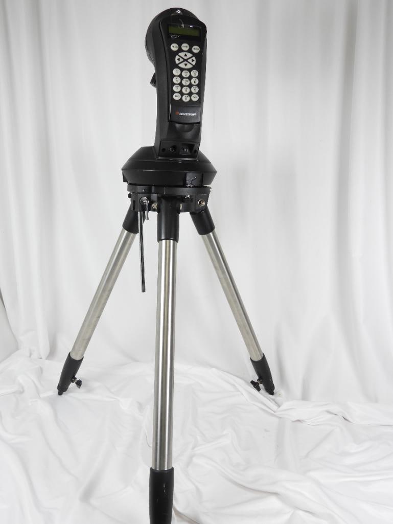 CELESTRON NexStar 5SE computerized telescope with stand - 10