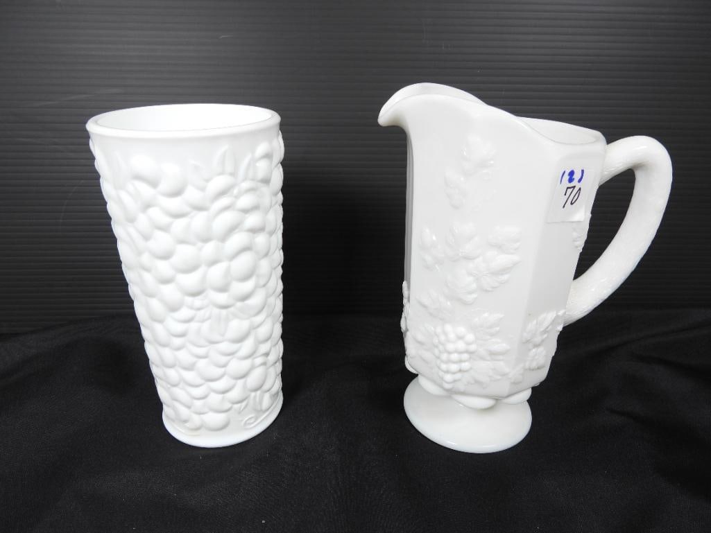 Lot of 2 Vintage milk glass pitcher and vase (1 of 3)