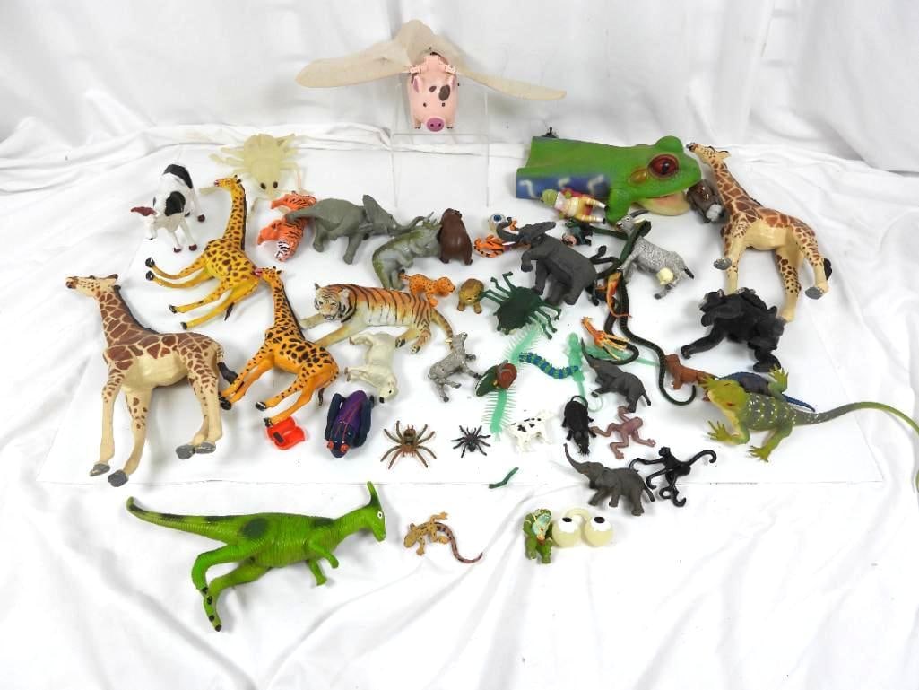 Lot of 46 vintage to modern Animal figurines toys (1 of 6)