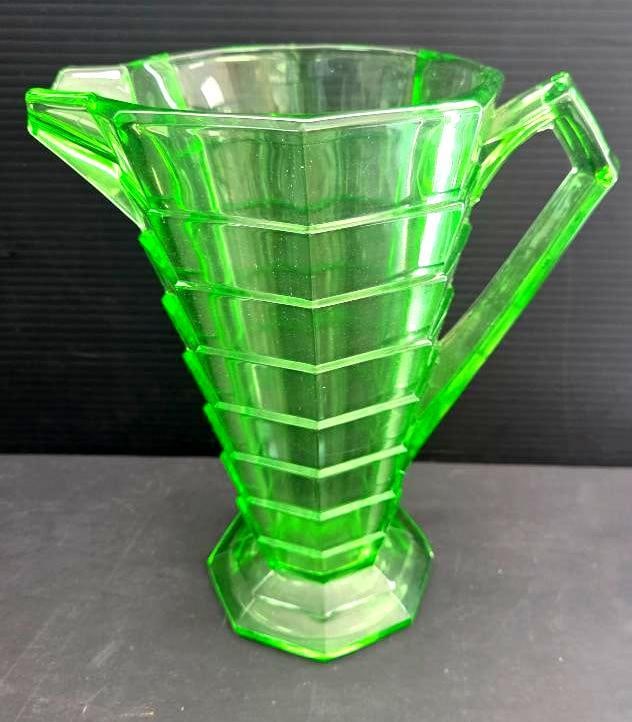 LOT OF 6 URANIUM DEPRESSION GLASS (1 of 5)