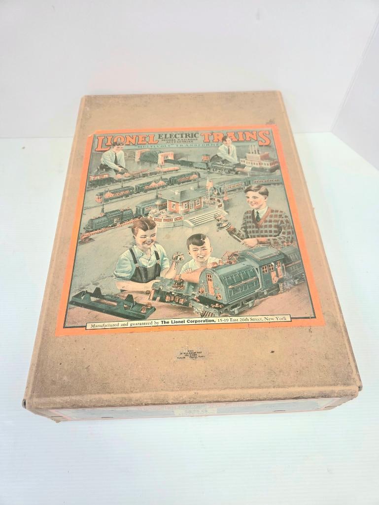 Lionel Prewar O-Gauge Electric Train Set, Boxed (1 of 11)