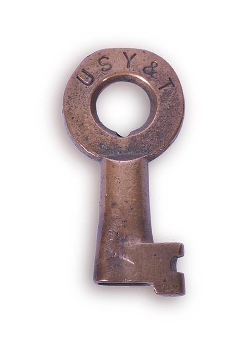 Union Stock Yard & Terminal Hollow Barrel Adlake Key: Union Stock Yard & Terminal Hollow Barrel Adlake Key Union Stock Yard & Terminal Hollow Barrel Adlake Key. Marked U S Y & T on the front w/ 311 and Adlake on the reverse. The barrel on this key has be
