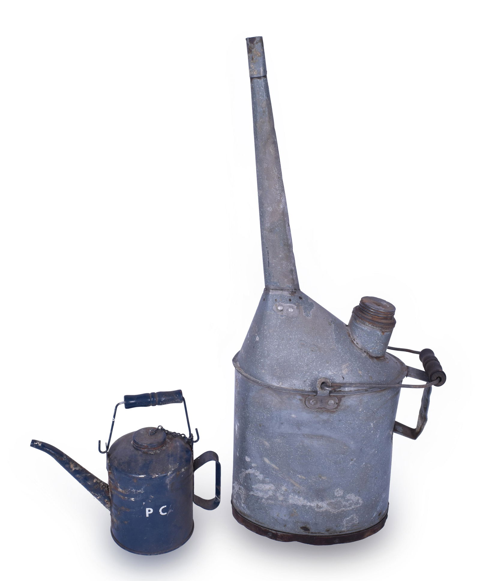 Pair of Penn Central Railroad Oil and Water Cans (1 of 3)