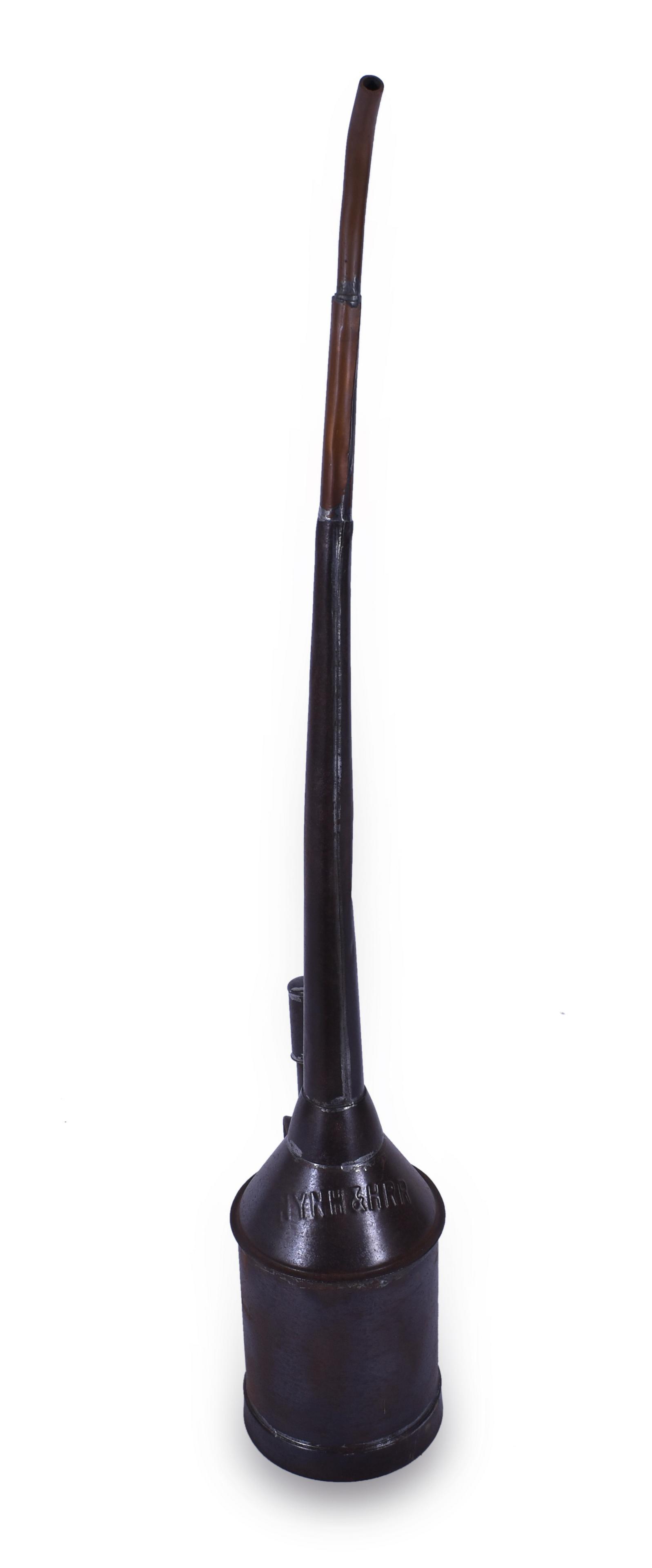 New Haven Railroad Embossed Peter Gray Tall Oil Can (1 of 3)