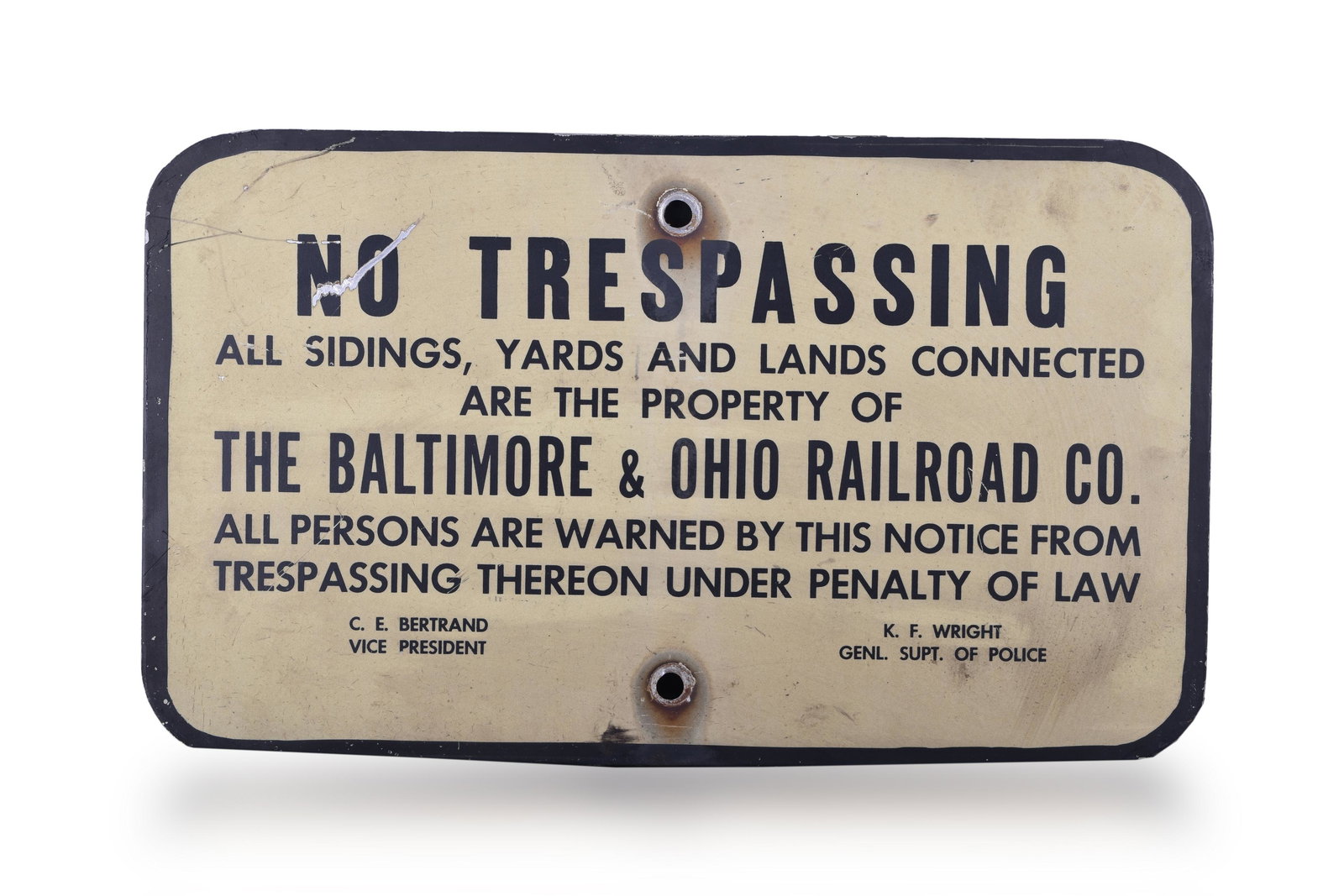 Baltimore and Ohio Railroad No Trespassing Sign: Baltimore and Ohio Railroad No Trespassing Sign Baltimore and Ohio Railroad No Trespassing Sign. Measures 17" x 10". Minor rust staining and scratches on the sign face. See photos for best description