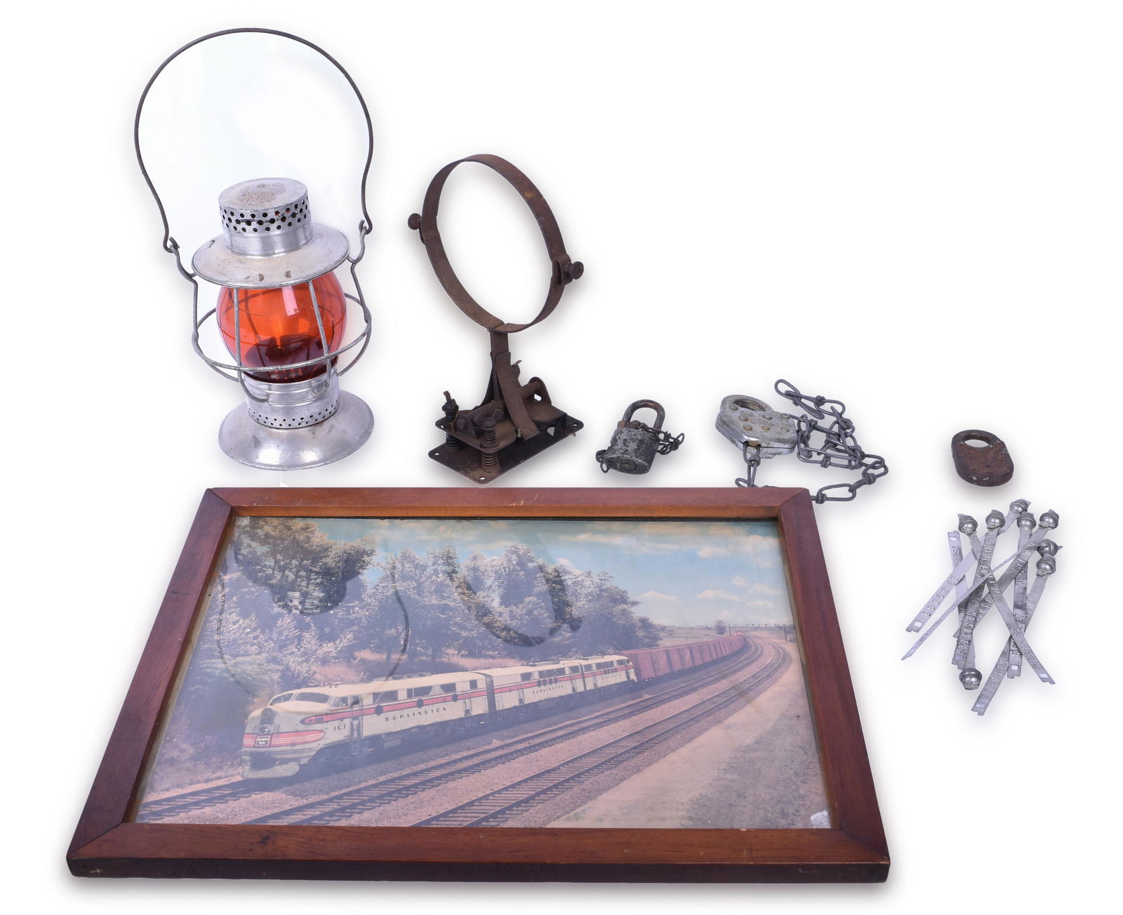 Dietz No. 39 lantern, Chicago, South Shore, & South (1 of 13)