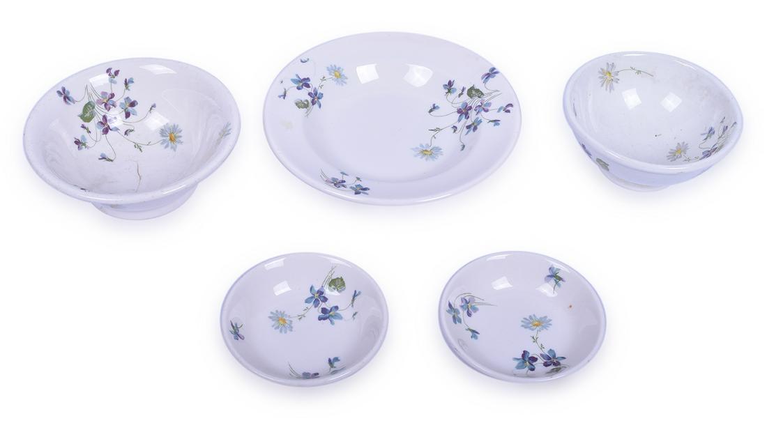 Five Syracuse CB&Q Violets and Daisies Bowls - 9", 7", (1 of 9)