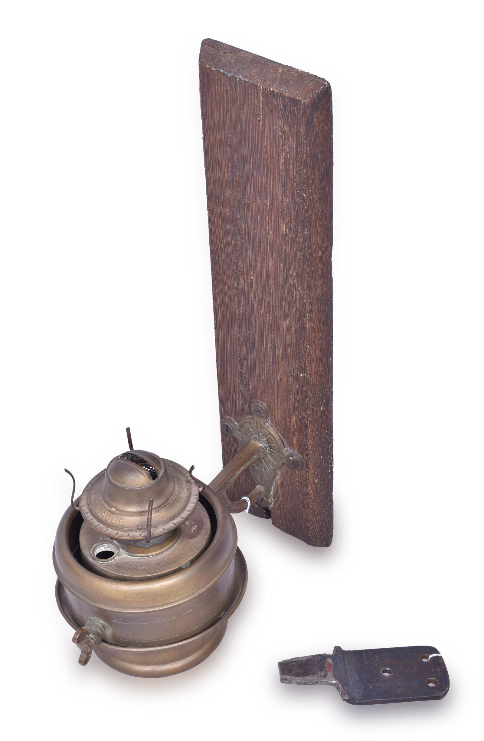 Eagle Brass Wall Lamp with Mounting Board and Wall Hangers (1 of 3)