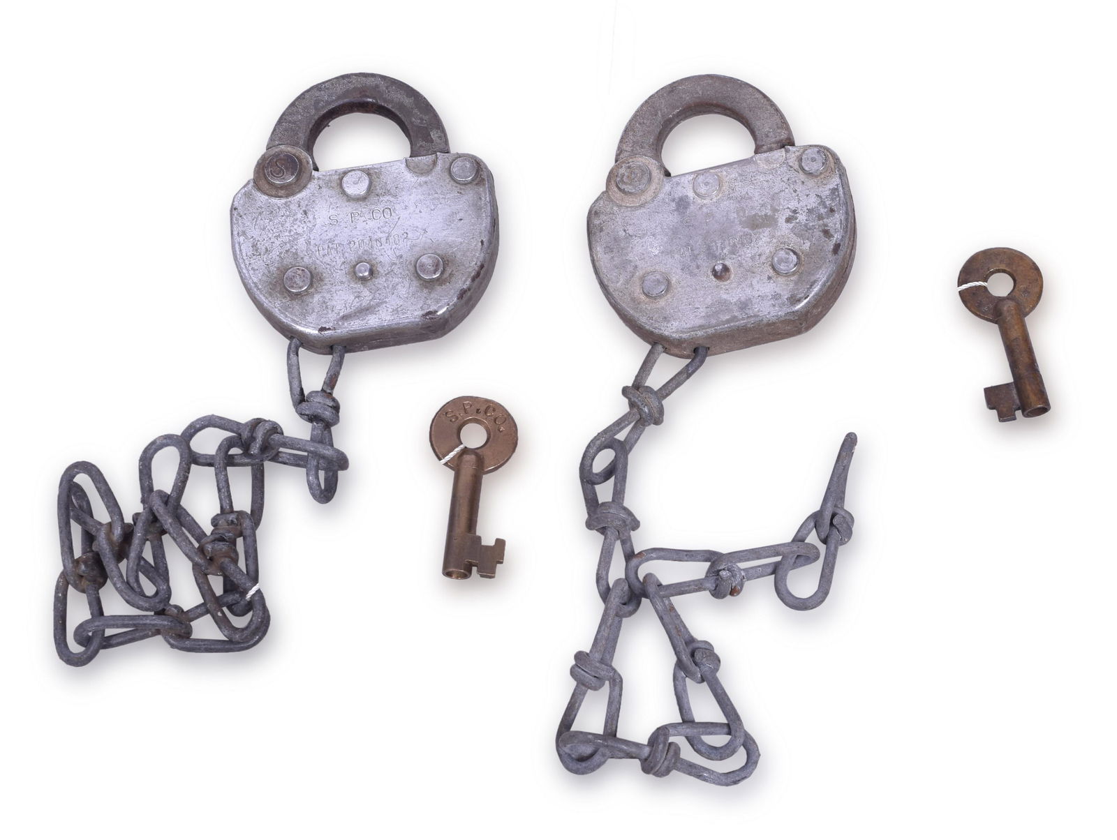 Pair of Adlake Southern Pacific Railroad CS-4 Locks with Keys (1 of 2)