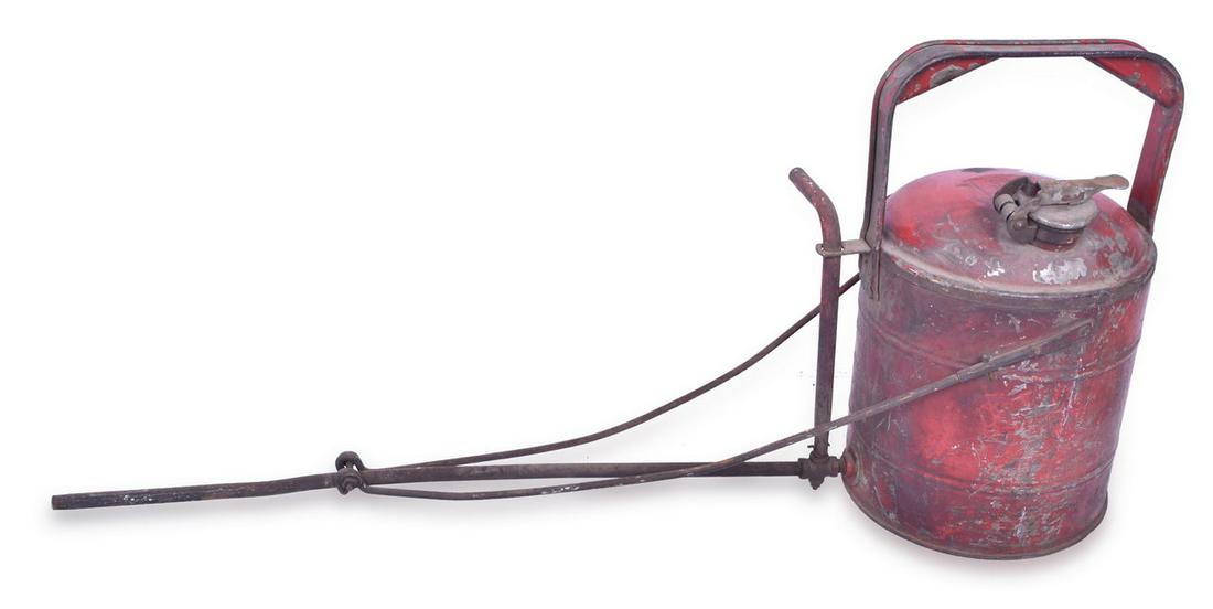 Long Spout New York Central Railroad Canister - Used for Melting Ice and Snow (1 of 4)