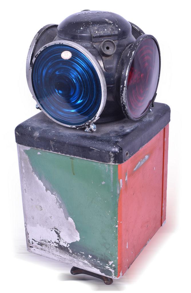 Adlake SBH-1406 Electric Railroad Switch Lamp (1 of 4)