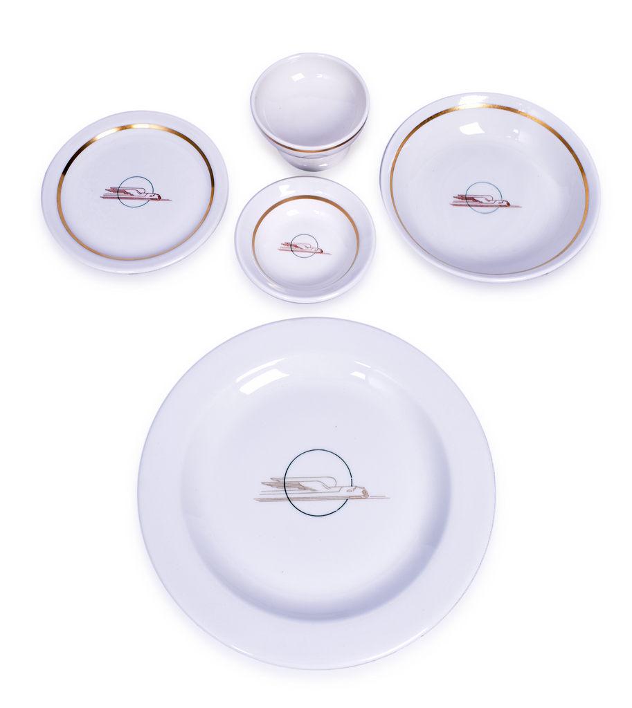 Set of 5 Union Pacific Railroad Winged Streamliner Dining Car China - Desert Cup, Saucer, Plates, (1 of 4)