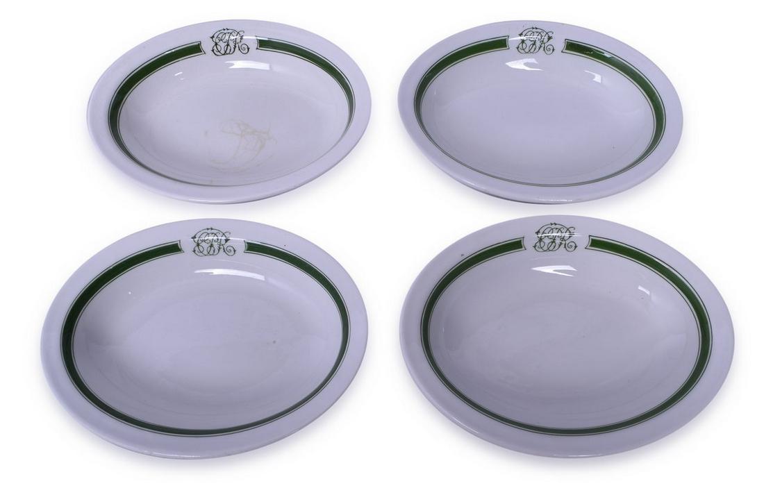 Set of 4 Canadian Pacific Railway Green Band Oval Vegetable Dishes 8": Set of 4 railroad dining car oval vegetable dishes in the Green Band pattern top marked with entwined CPR monogram and bottom marked Grindley Hotelware Co. England. Dishes measure 8" x 6" and vary in 