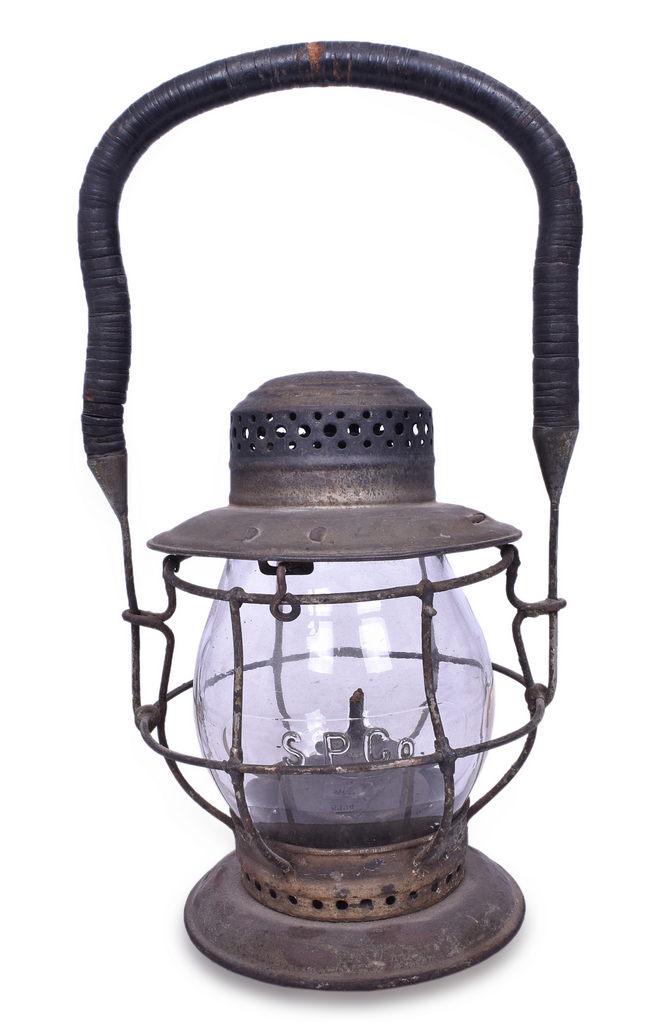 T.L. Moore Southern Pacific Railroad Bell Bottom Lantern (1 of 7)