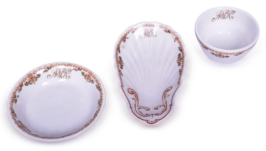 Three Pieces of Norfolk & Western Railroad China Cavalier Bouillon Cup, Ice Cream Shell, and Bowl (1 of 8)