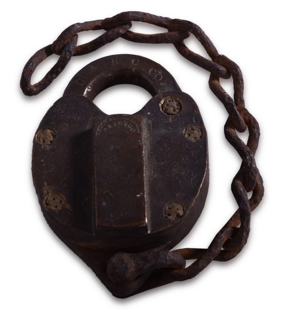 Union Brass Delaware and Hudson Canal Company Railroad Brass Heart Shaped Lock (1 of 4)