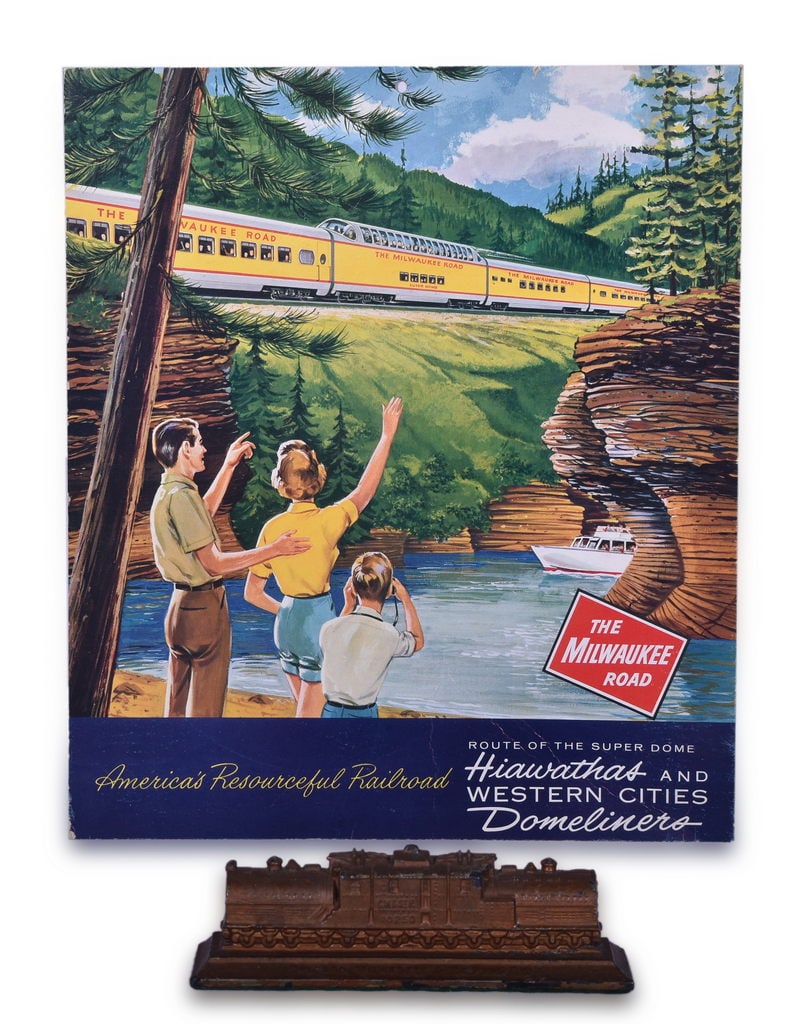 Milwaukee Road Hiawatha Color Advertising Poster & E-2 Bi-Polar Locomotive Paper Weight (1 of 4)