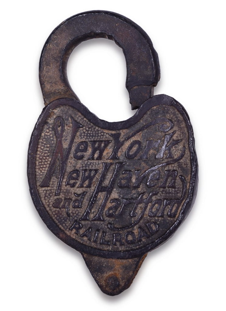 New York, New Haven, & Hartford Railroad Fancy Heart Shaped Brass Lock (1 of 3)