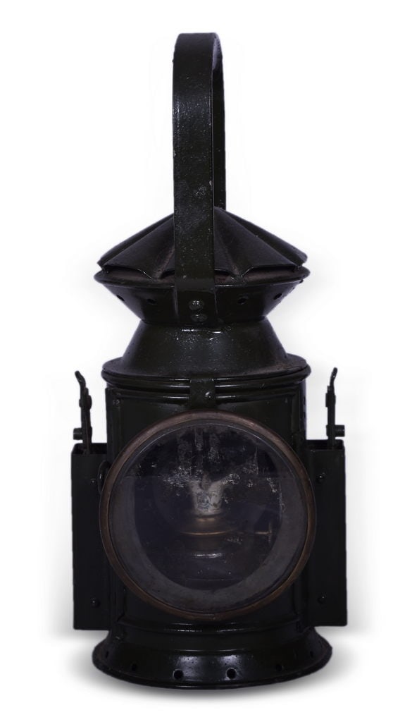 Eastgate & Sons Birmingham 3-Way Military Railroad Signal Lantern 1943: A military railroad signal lantern manufactured in England embossed on the side with Eastage & Sons Ltd in Birmingham 1943. The lantern has the original green paint and shows general signs of wear wit