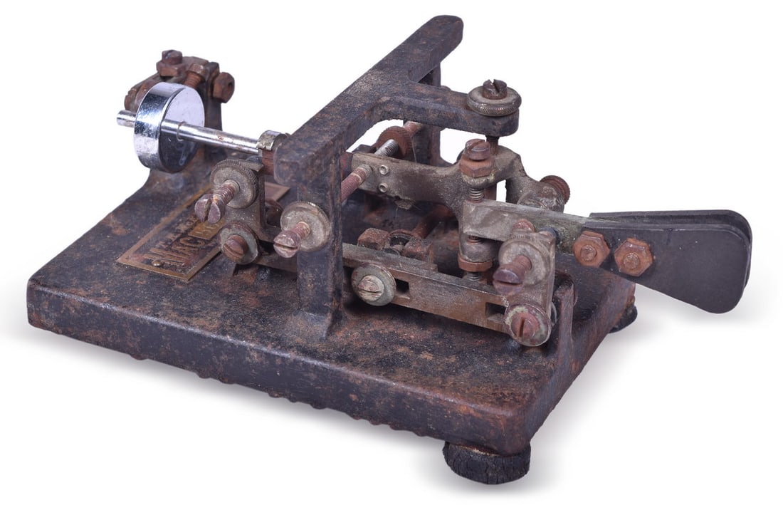 T.R. McElroy's Mac Key Morse Code Telegraph Key - Serial Number 5650 (1 of 3)