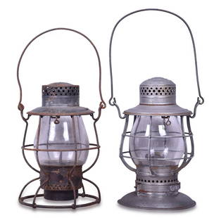 Dietz No. 39 Vulcan Clear Globe Railroad Lantern And C.T. Ham No. 39 CNX Clear Globe Lantern: Dietz No. 39 Vulcan Clear Globe Railroad Lantern And C.T. Ham No. 39 CNX Clear Globe Lantern A pair of unmarked, clear globe railroad lanterns including a Dietz No. 39 Vulcan lantern with Vulcan clear