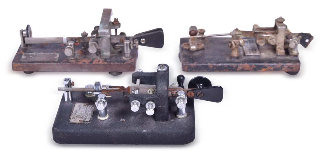 Signal Corps U.S. Army J-36 1930 Speed-Bug, T.R. McElroy Mac Key, And Electro Bug (1 of 4)