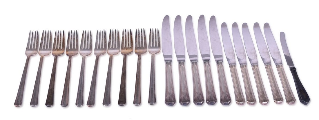 Twenty-One Pieces of Southern Pacific Railroad Silver Flatware - Grecian, Broadway, and American (1 of 5)