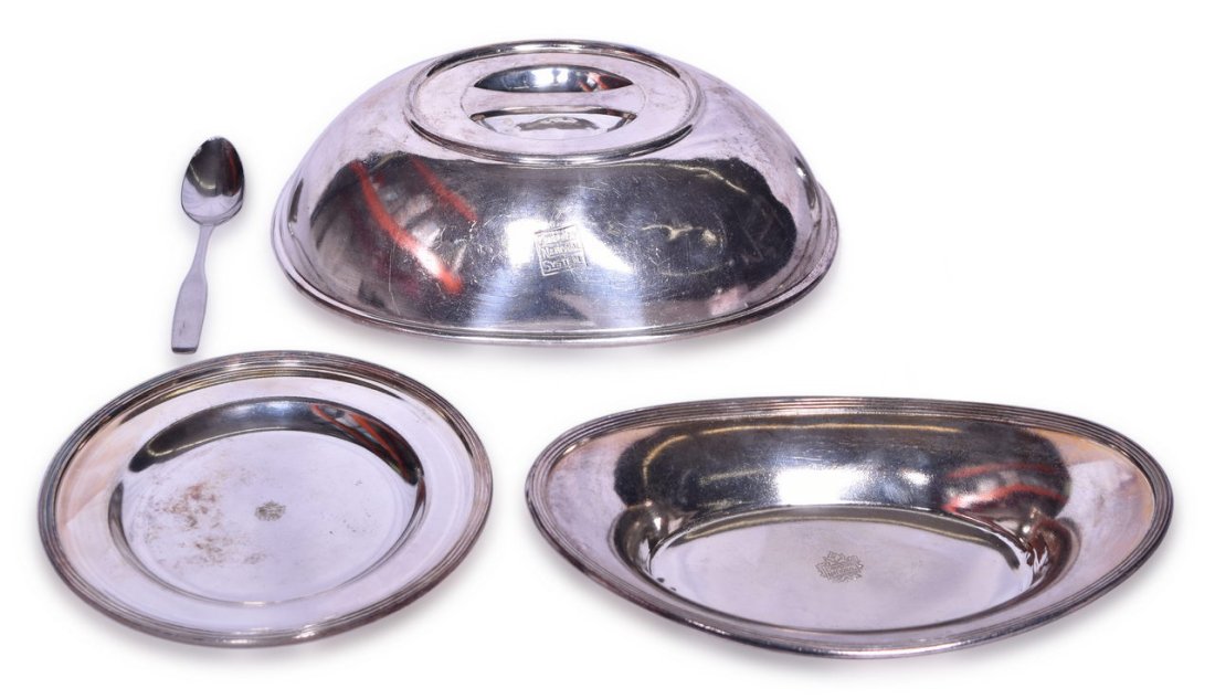Canadian National Railways Silver Hot Food Cover, Oval Bread Tray, Plate (1 of 5)