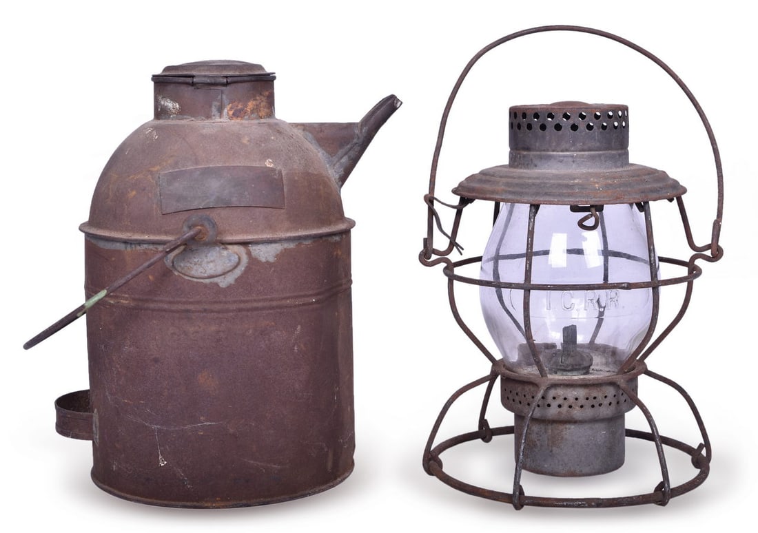 Handlan Illinois Central Railroad Lantern and Kerosene Canister (1 of 5)