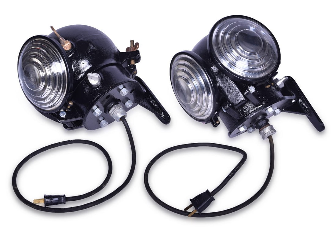 Matched Pair of Locomotive Classification / Marker Lamps - Incredible Condition (1 of 3)