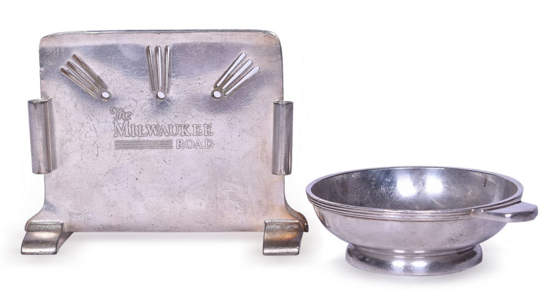 International Silver Milwaukee Road Menu Holder and Condiment Bowl (1 of 3)