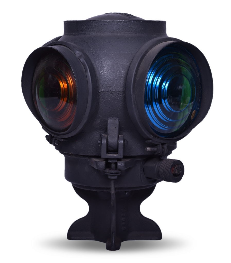 Adlake Cast Iron Electrified Railroad Switch Lamp (1 of 5)