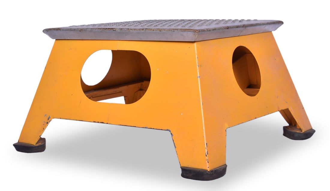 Unmarked Steel Railroad Full Passenger Car Step Box (1 of 4)