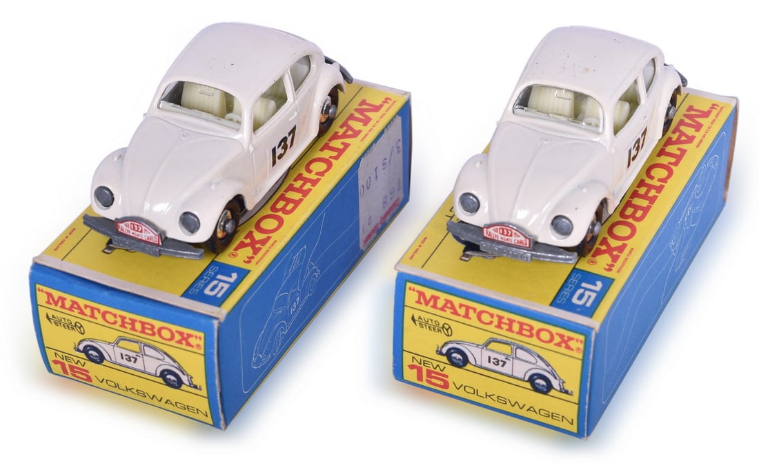 Pair of Matchbox / Lesney No. 15 Volkswagen Beetle Auto Steer Cars in Original Boxes (1 of 4)