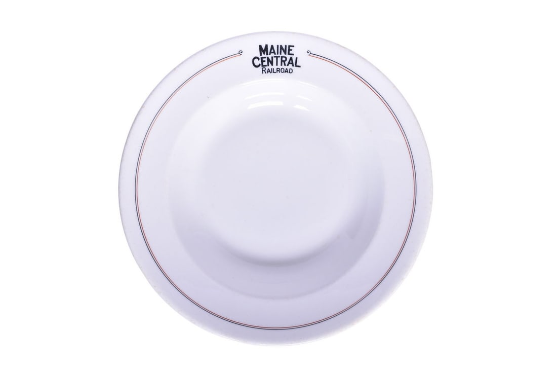 Maine Central Railroad China Kennebec Rimmed Soup Bowl 8 3/4" (1 of 3)