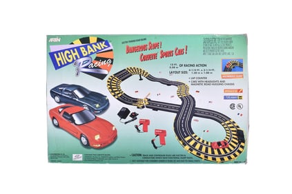 Artin Electric 14836 Corvette C5 Slot Car Race Set