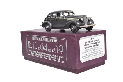 Brooklin BC003 1937 Buick Special Four-Door Touring Sedan