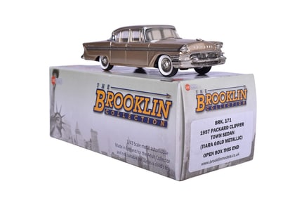 Brooklin BRK171 1957 Packard Clipper Town Sedan
