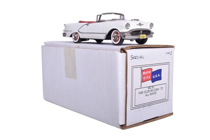 Motor City USA MC 67 1956 Oldsmobile 98 Convertible