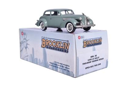 Brooklin BRK98 1939 La Salle Two-Door Touring Sedan