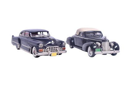 Pair of Brooklin Cadillac Models - 1940 V16 Convertible Coupe and 1948 Series 62 Dynamic Fast Back
