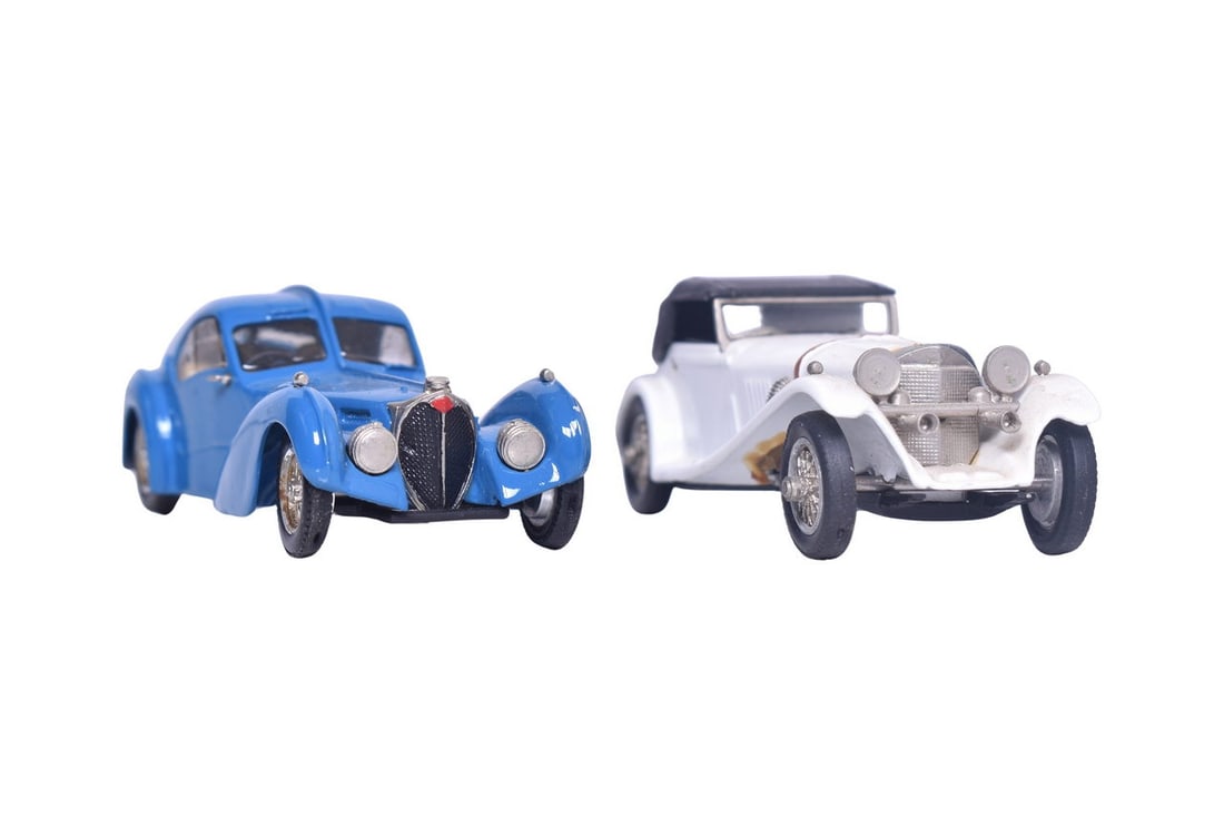 Pair of Western Models - WMS 26 1929 Mercedes SSK Corsica and WMS 7 1938 Bugatti Type 57SC (1 of 3)