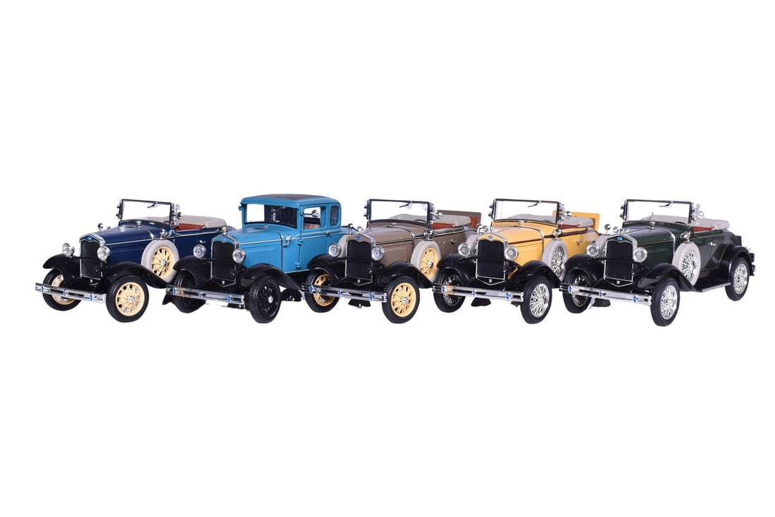 Five Motor City 1:18 Die Cast 1931 Ford Model A Car Models (1 of 5)