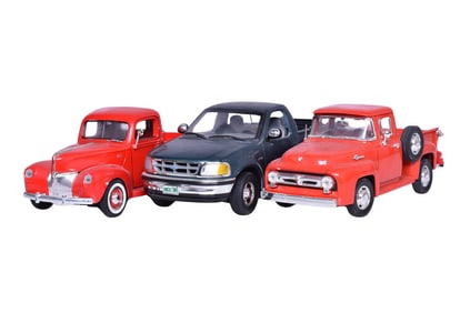 Three 1:18 Die Cast Ford Pickup Truck Models - Mira 1956 F100, Motor Max 1940, ERTL F150