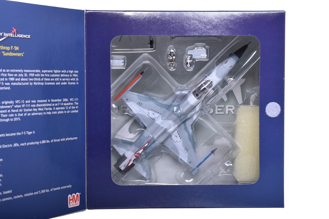 Hobby Master 1:72 Northrop F-5N "Sundowners" Die Cast Navy Military Plane (1 of 3)
