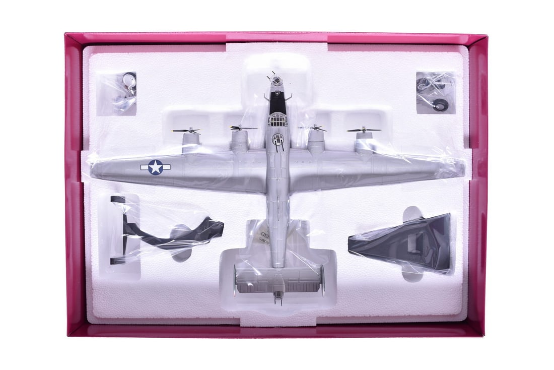 Corgi 1:72 AA34006 B-24J Liberator "Booby Trap" Diecast Military Plane - NIB (1 of 2)