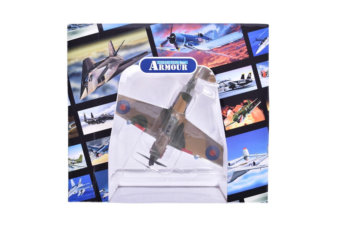 Armour Collection / Franklin Mint 1:48 Hurricane MK. IIB Tropical Forces Diecast Plane: Armour Collection / Franklin Mint 1:48 Hurricane MK. IIB Tropical Forces Diecast Plane Replica 1:48 scale diecast Hurricane MK. IIB Tropical Forces Aerie military plane by Armour Collection. Item No.