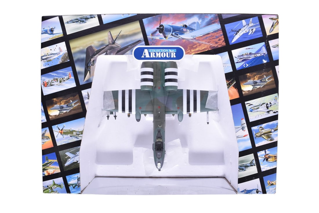Armour Collection / Franklin Mint 1:48 A10 Warthog Diecast Plane (1 of 2)
