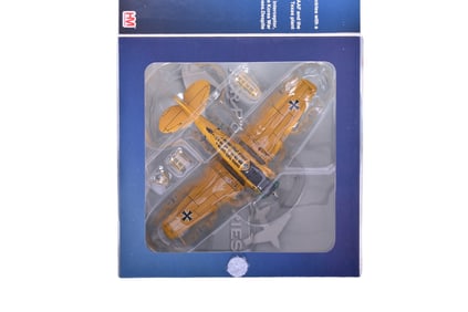 Hobby Master 1:72 CCF Harvard Mk.4 Diecast German Military Plane