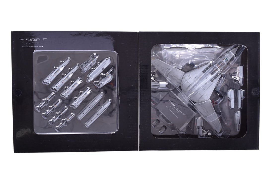 Century Wings 1:72 F-14A Tomcat US Navy Jolly Rogers Diecast Jet 000177 - NIB Exclusive (1 of 2)